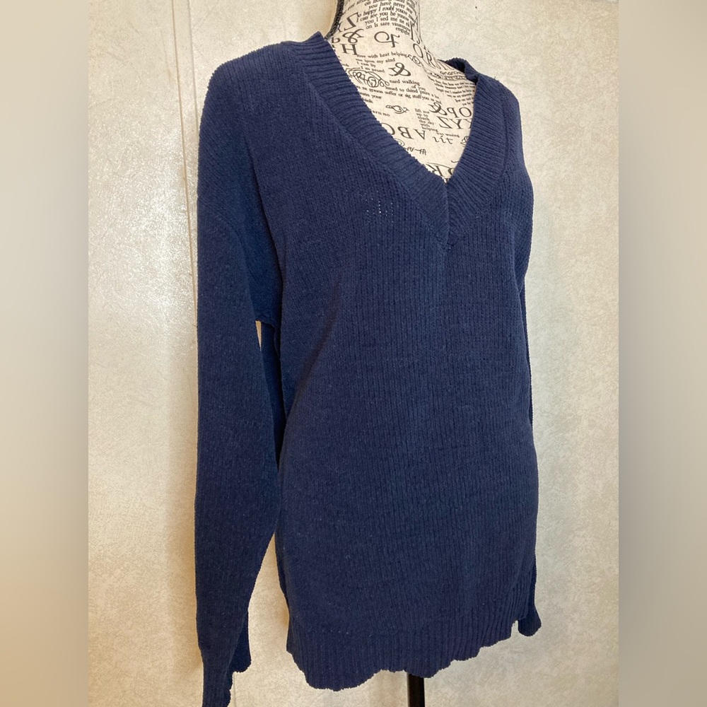 dip Deep Blue V-Neck Sweater for Women size:L - Picture 2 of 7